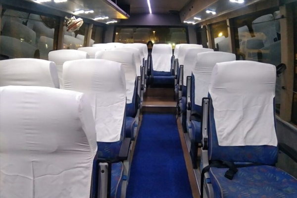 22 Seater Mini Bus