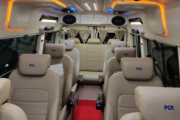 10 Seater Tempo Traveller